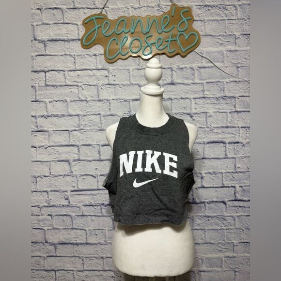 Nike cropped raw cut off top - Picture 1 of 10